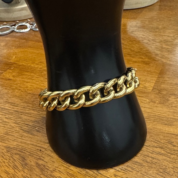 Jewelry - Classic Thick Solid Link Gold Tone Bracelet